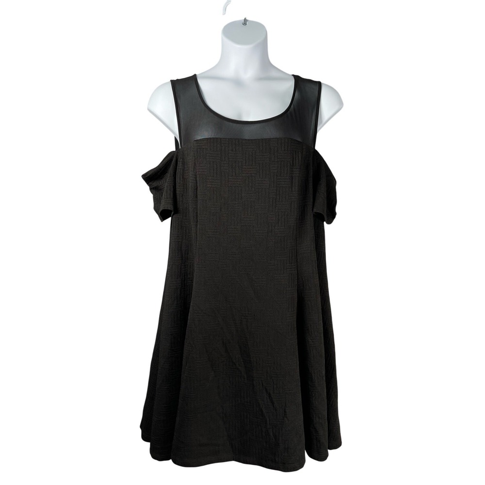Torrid Skater Dress 22 Black Textured Cold Shoulder Mesh Inset Party Going‎ Out